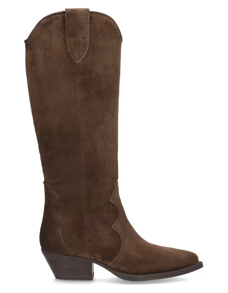 Alpe Botas^ Western