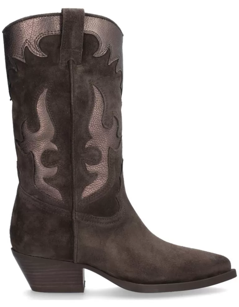 Alpe Botas^ Western